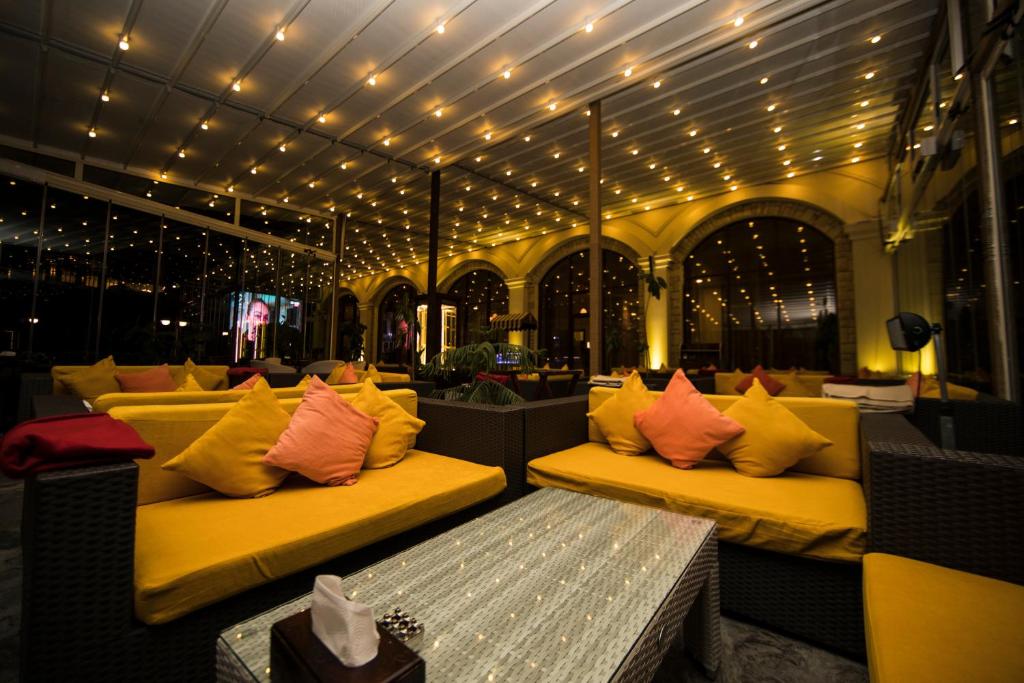 المسبح الداخلي